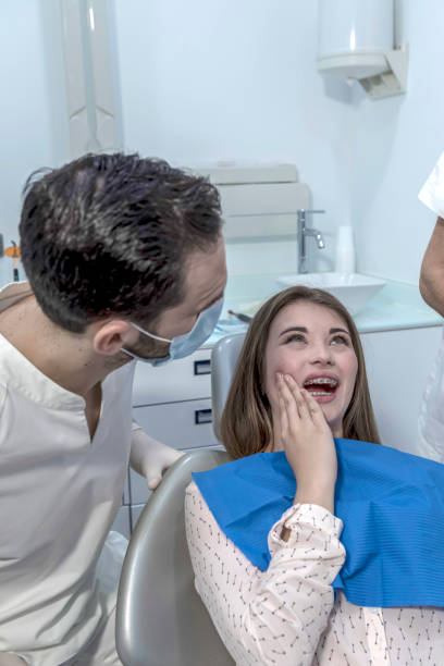 Best Emergency Denture Repair in Montrose, MN